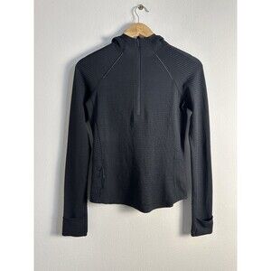 Lululemon Ventscape Hooded Balaclava Long Sleeve Size 4, Black 1/2 Zip Running